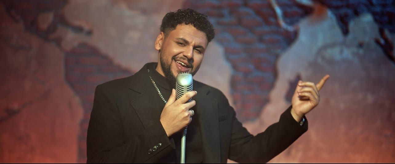 المطرب السعودي مونين
