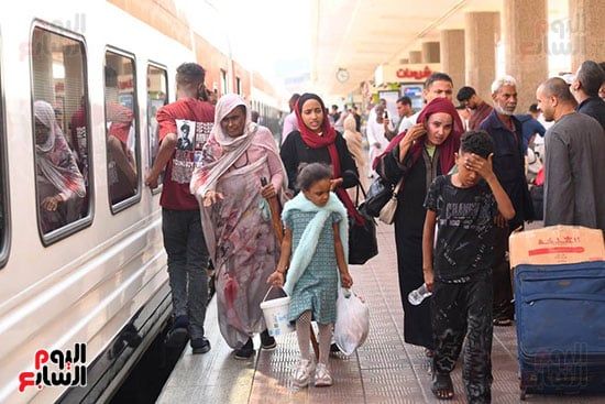 مغادرة السودانيين  (23)