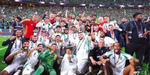 الأهلي يعتلي قمة آسيا بانتصار تاريخي