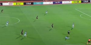 البنك الأهلي يضرب بقوة وينهي الشوط الأول متقدمًا على بيراميدز بثنائية نظيفة..فيديو