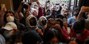 جامعة كولومبيا تعلّق دراسة 65 طالباً من مناهضي حرب غزة