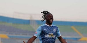 بيراميدز يحدد بديل فيستون ماييلي أمام الزمالك