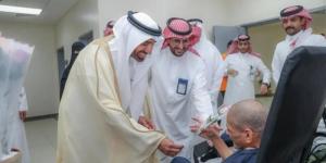 الراجحي يتفقد خدمات مكتب العمل ومركز التأهيل الشامل بالقصيم
