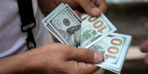 ارتفاع سعر الدولار وسط تفاؤل بمحادثات التجارة الأمريكية الصينية