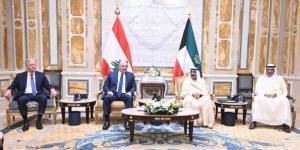 أمير الكويت والرئيس اللبناني يستعرضان المستجدات الإقليمية والدولية