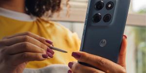مراجعة شاملة لهاتف موتورولا (Moto G Stylus 5G (2025 الجديد