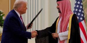 واشنطن والرياض توقعان "أكبر صفقة أسلحة في التاريخ"