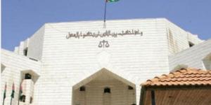 الإعدام لفتاة عشرينية قتلت والدها رميًا بالرصاص وحاولت إظهار الجريمة كحادثة انتحار