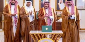 أمير منطقة القصيم يدشّن جائزة "الحركان" للقرآن الكريم والسنة النبوية
