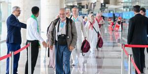 بتكاتف جهود العاملين في مبادرة "طريق مكة".. إنهاء إجراءات سفر الحجاج خلال دقائق
