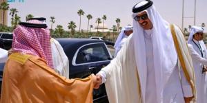 أمير قطر يغادر الرياض
