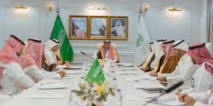 محافظ حفر الباطن يترأس اجتماع اللجنة الإشرافية الأول لتنفيذ المخطط الشامل للمحافظة