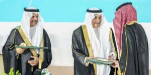 أمير تبوك يرعى حفل تخريج الدفعة الـ 19 من طلاب وطالبات جامعة تبوك