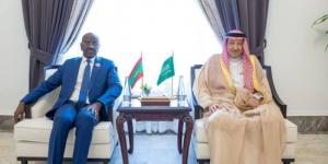 الخريجي يستعرض مع وزير خارجية موريتانيا المستجدات الإقليمية والدولية