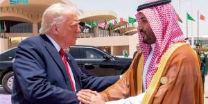 الرئيس الأمريكي يغادر المملكة وولي العهد في مقدمة مودعيه
