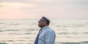 بن غفير يهدد نتنياهو بمغادرة الحكومة حال إنهاء حرب غزة