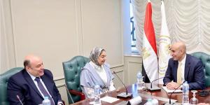 وزير التعليم يشهد توقيع بروتوكول تعاون بين الوزارة ومؤسسة “التعليم أولًا” لرفع الكفاءة المهنية للعاملين بالمدارس