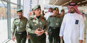 اللواء المربع يقف على سير العمل بجوازات منفذ الوديعة