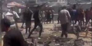 مجزرة مروّعة.. شهداء وإصابات بقصف الاحتلال مفترق السرايا المزدحم وسط مدينة غزة