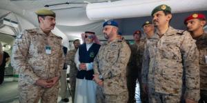رئيس هيئة الأركان يقف ميدانيًا على جاهزية وحدات القوات المسلحة المشاركة في مهمة الحج