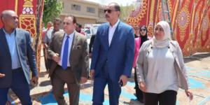 محافظ سوهاج يتابع استعدادات انتخابات مجلس الشيوخ ويوجه بتيسيرات شاملة للناخبين