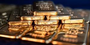 ارتفاع الذهب عند التسوية مسجلاً مكاسب أسبوعية بنحو 3%