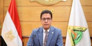 رئيس جامعة بنها يستعرض ابرز إنجازات العام الدراسي 2024 - 2025