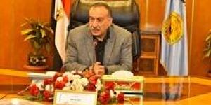 محافظ أسيوط: برامج متكاملة لتأهيل الشباب للالتحاق بالكليات العسكرية وعلوم الرياضة