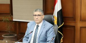 محافظ الجيزة: تفتيش عمالي على ٧٠١ منشأة وتحرير ٢٠٩ محضر