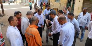 محافظ المنيا يوجّه بوقف العمل خلال ساعات الذروة لعمال النظافة