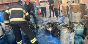 النيابة تعاين حريق مصنع كيماويات في بدر