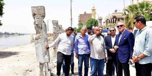 محافظ الأقصر يتفقد مشروعات تطوير الطرق والكورنيش ومصنع السكر