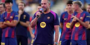 مدرب برشلونة يختار تشكيلة افتتاح الدوري الإسباني