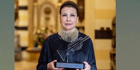 تكريم هدى الخميس بجائزة «إد برادلي» لموسيقى الجاز