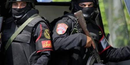 ضبط مسجل خطر بحوزته سلاح نارى
