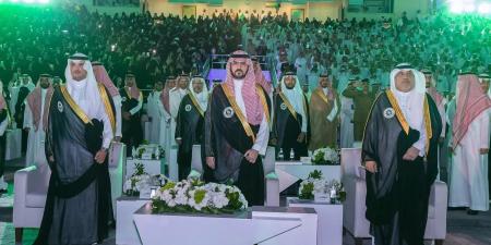 نائب أمير المنطقة الشرقية يرعى حفل تخريج الدفعة 46 من جامعة الملك فيصل