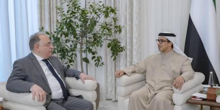 منصور بن زايد يبحث مع وزير المالية السوري تعزيز التعاون الثنائي