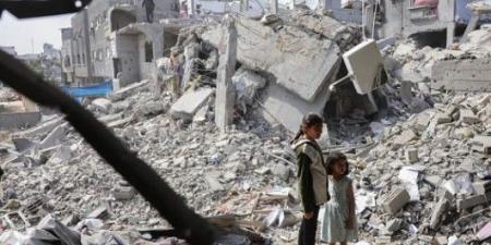 غزة | العدو يوسّع عدوانه على القطاع… وموت طفلة جوعاً