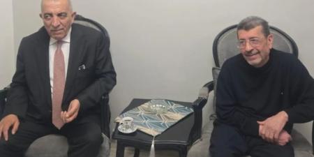 وزير الثقافة يزور الفنان ربيع شهاب ويطمئن على صحته