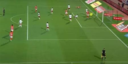 الأهلي ينهي الشوط الأول متفوقًا 2-0 على حرس الحدود.. فيديو