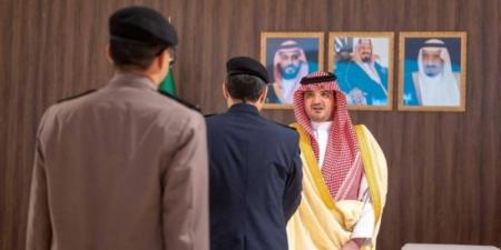 وزير الداخلية يثمن جهود القطاعات الأمنية في منطقة المدينة المنورة
