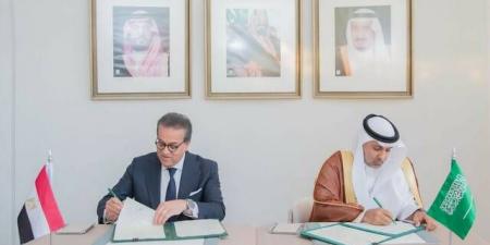 مصر والسعودية توقعان مذكرة تفاهم لتعزيز التعاون في قطاع الصحة
