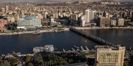 “فيتش سوليوشنز”: الإصلاحات الاقتصادية تسهم في خفض الدين العام إلى 50% بحلول 2034