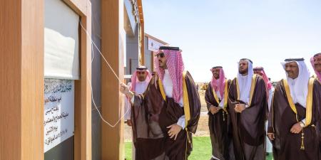 فيصل بن نواف يفتتح مدينة الحجاج والمعتمرين بالجوف