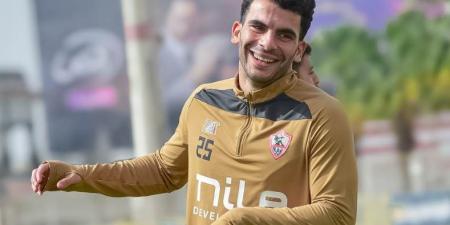 زيزو يصل الزمالك ويشارك في تدريبات المستبعدين قبل مواجهة البنك