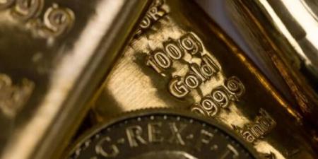 ارتفاع أسعار الذهب بفعل تراجع الدولار وترقب الفائدة الأمريكية