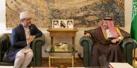 الخريجي يبحث مع سفير نيبال الموضوعات المشتركة