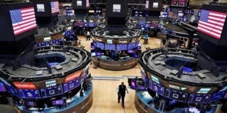 هبوط الأسهم الأمريكية في مطلع تعاملات الاثنين