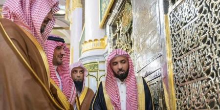 السديس: زيارة وزير الداخلية للمسجد النبوي تعكس عناية القيادة بالحرمين وراحة الزوار