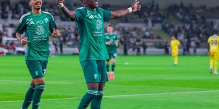 الأهلي يتفوق على التعاون بثنائية في دوري روشن